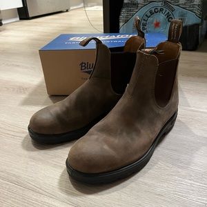 Blundstone 550 brown leather boots UK size 9 US size 10 new condition